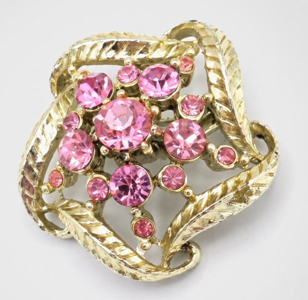 Pink Rhinestone Brooch Pin Leafs 1.25" Textured Gold-tone Vintage Flower go-